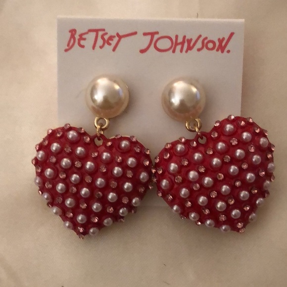 Betsey Johnson Gold Tone XOXO Faux Pearl Red Heart Drop Earrings Crystal NWT - Picture 5 of 9